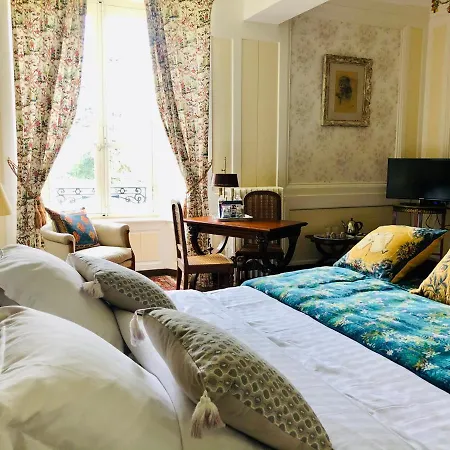 D'hotes Chateau De La Croix Chemin Bed & Breakfast