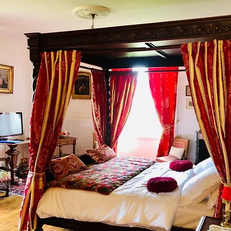 D'hotes Chateau De La Croix Chemin Bed & Breakfast 4*