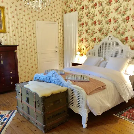 D'hotes Chateau De La Croix Chemin Bed & Breakfast